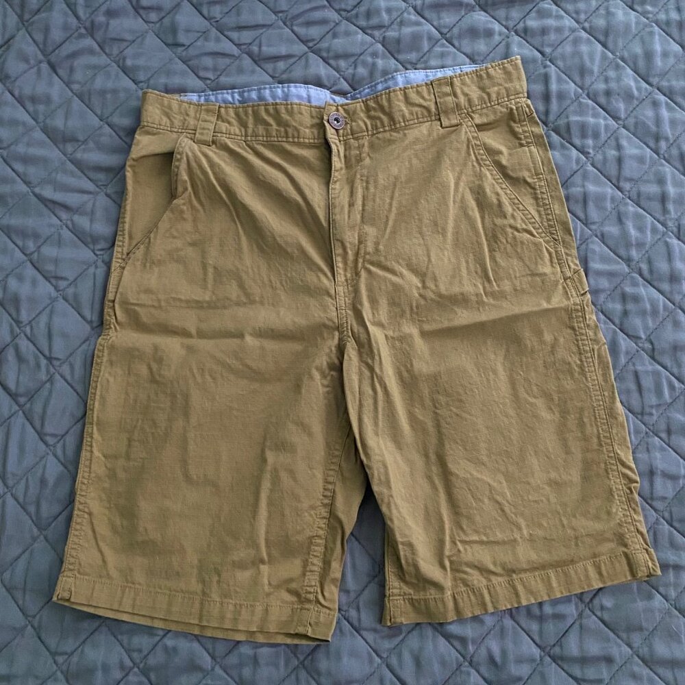 Boys Northface Shorts size 18/20